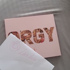 BNIB O*r*g*y pallete